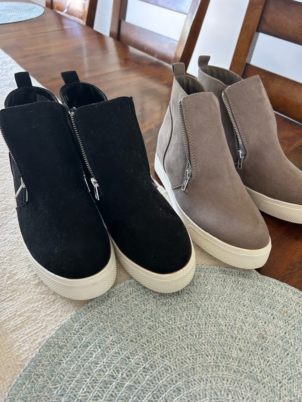 2 pairs of sneakers Black and Taupe Suede Wedge Sneakers